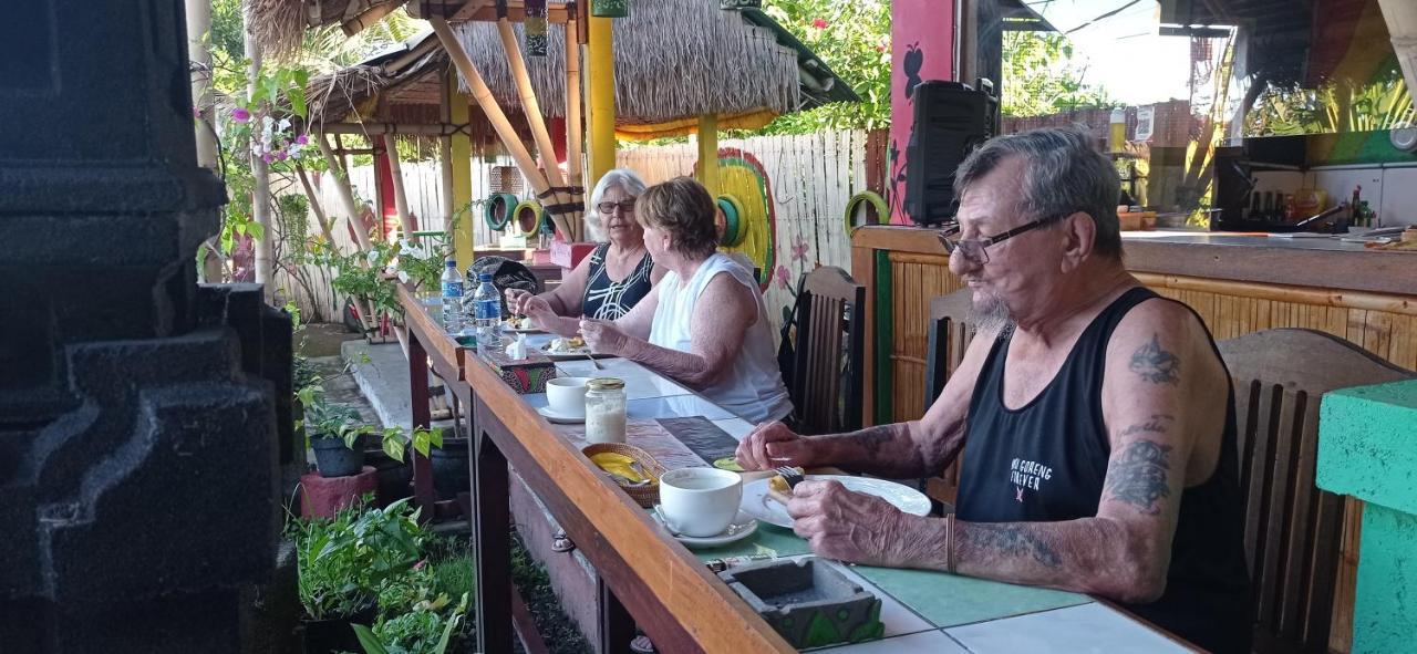 Khrisna Sunrise Homestay Tulamben Eksteriør bilde