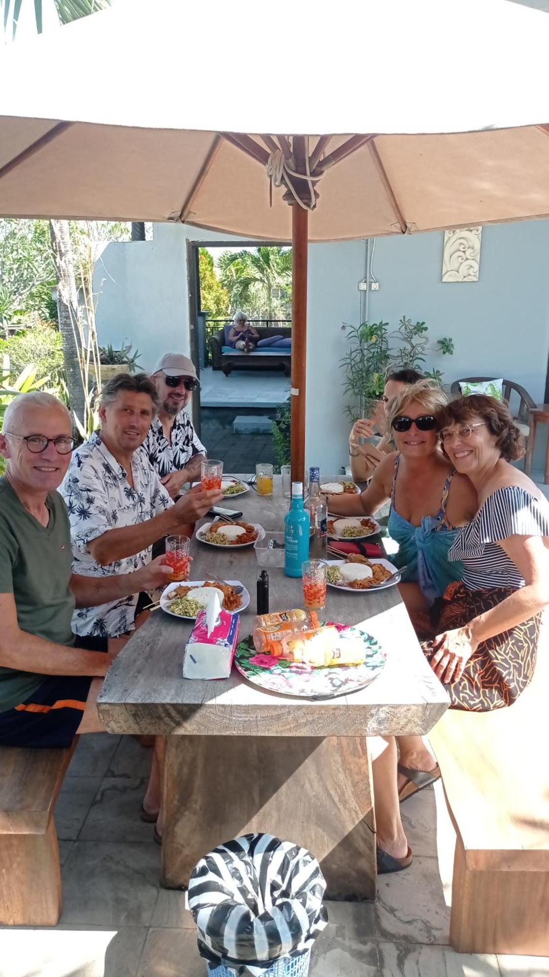 Khrisna Sunrise Homestay Tulamben Eksteriør bilde