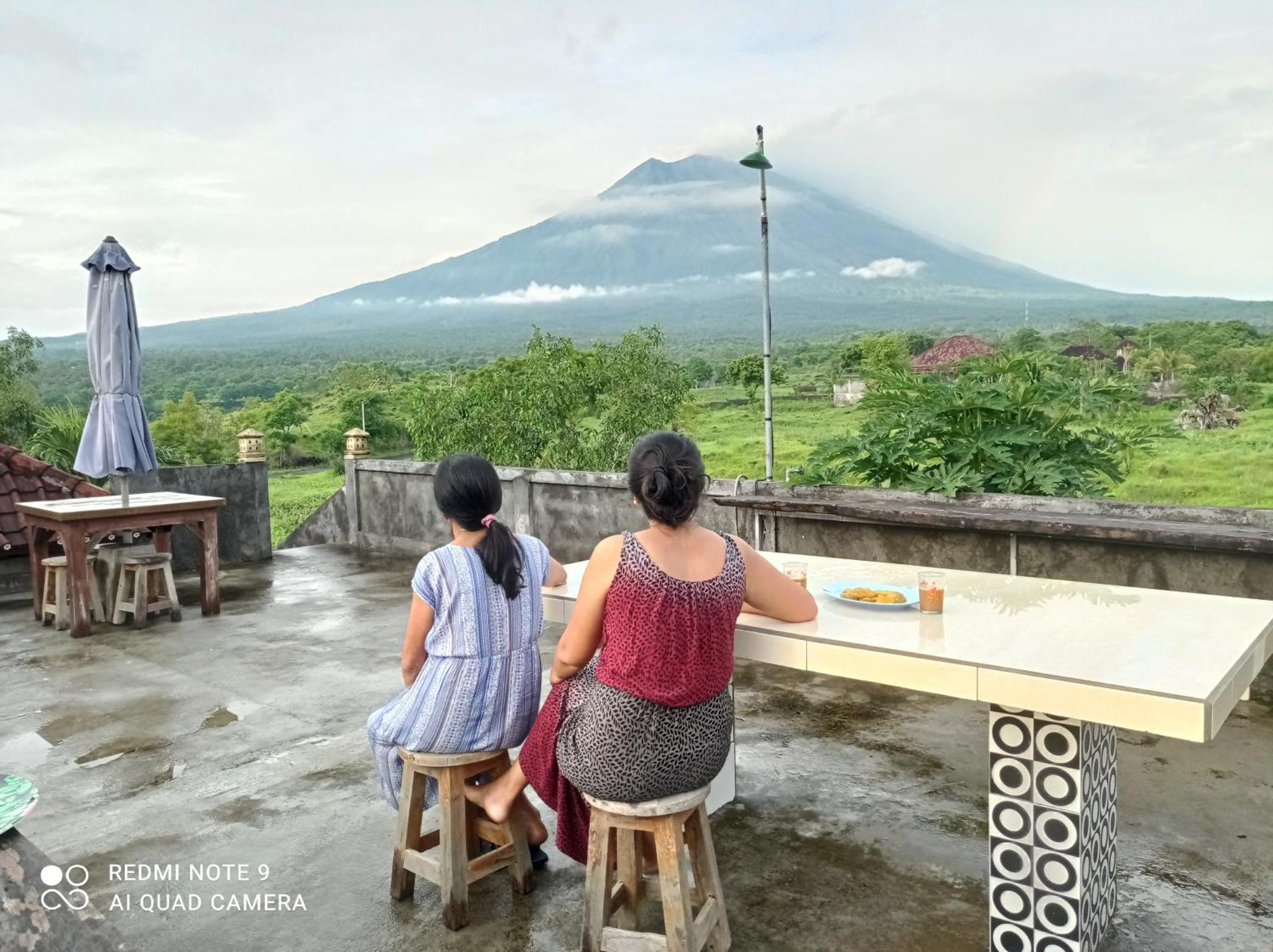 Khrisna Sunrise Homestay Tulamben Rom bilde